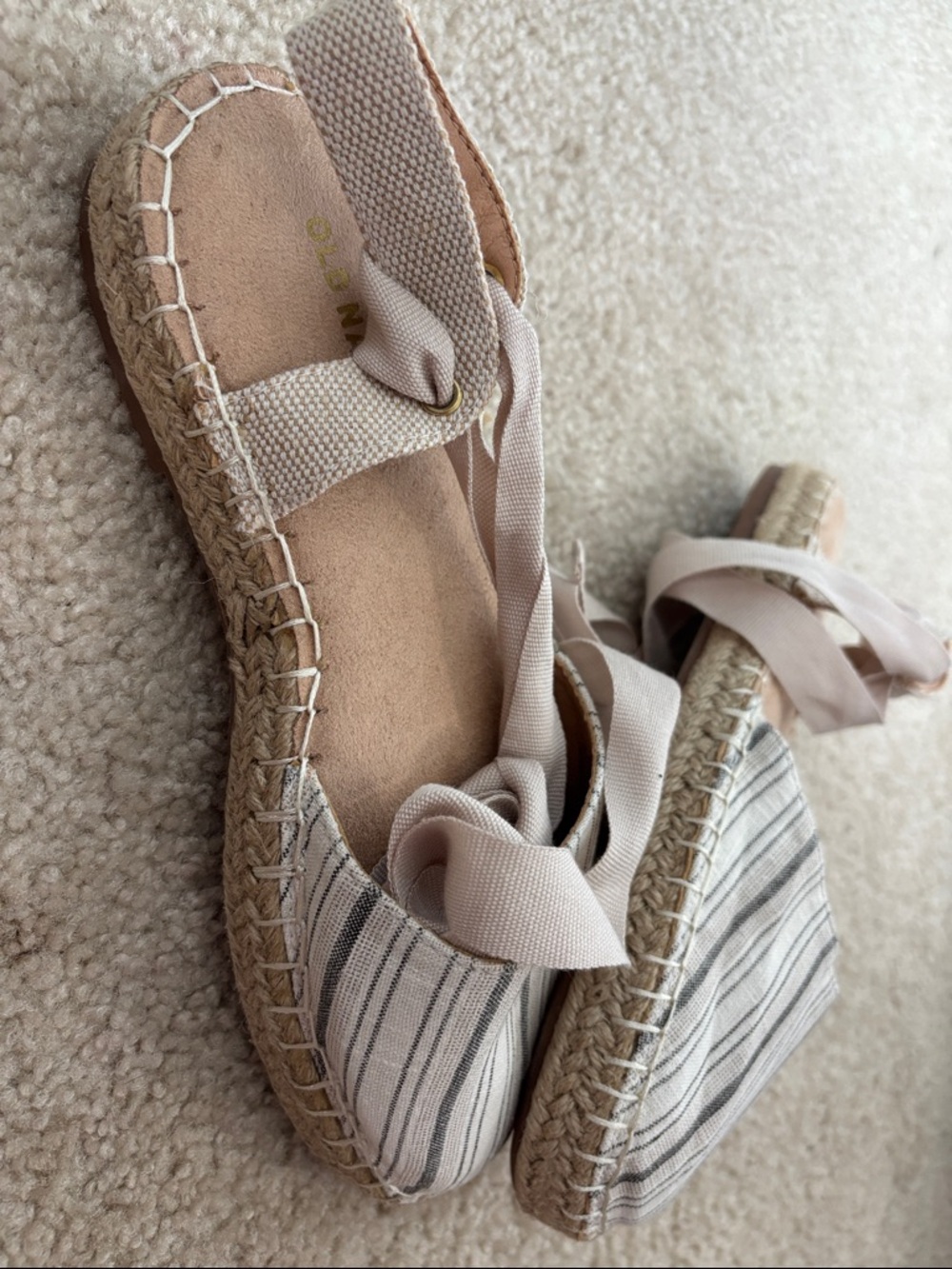 Old navy Striped Lace-Up Espadrille Flats in Cream and Black